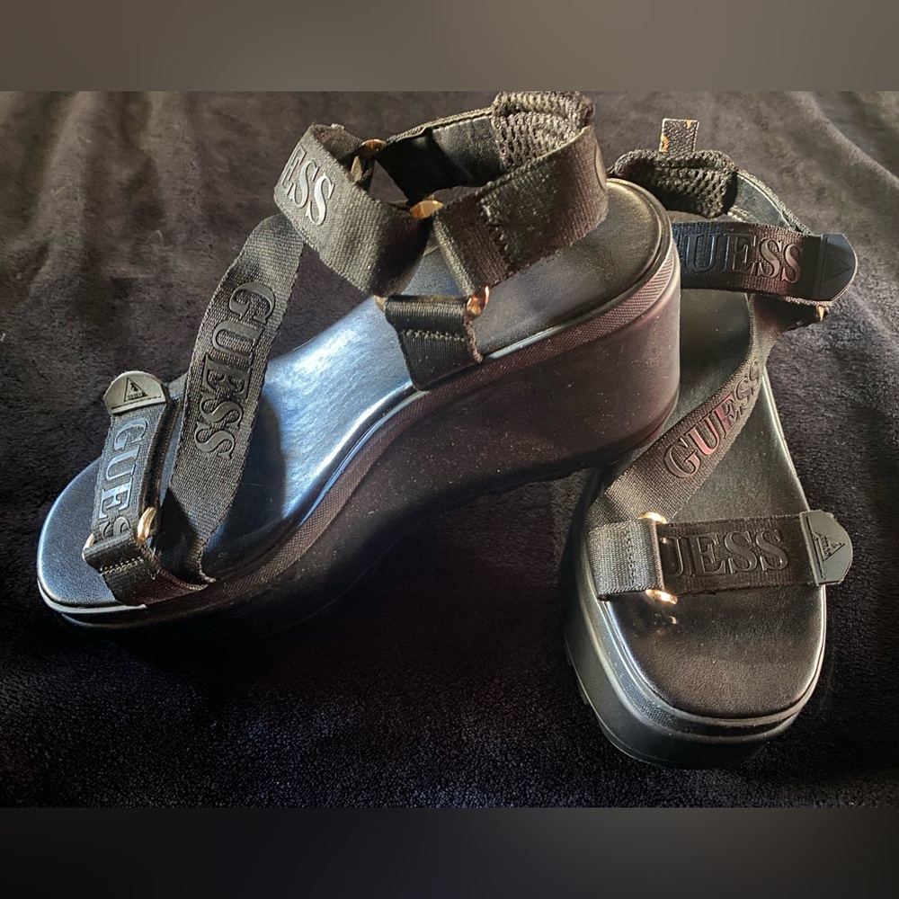 GUESS Black Strappy Platform Sandals